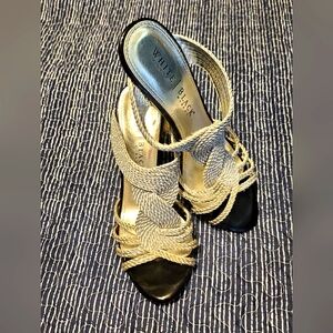 White house Black market shoes